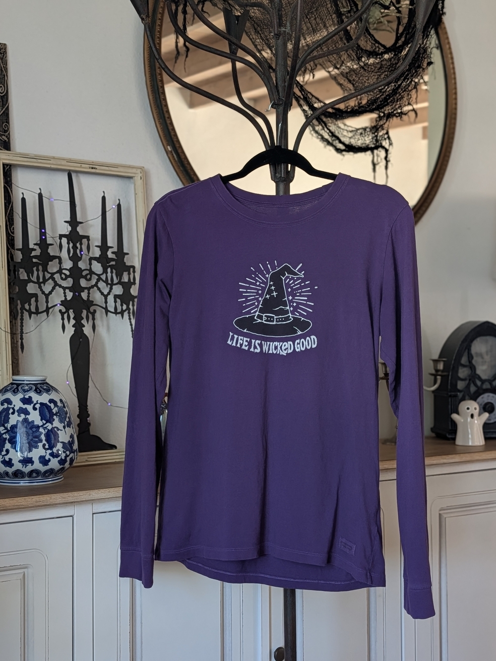 Life Is Good- "Life Is Wicked Good" Women's Top Size Medium